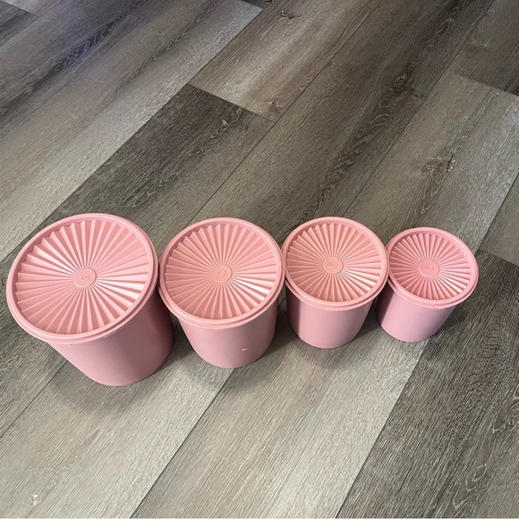 Vintage Tupperware Nesting Canister Dusty Rose - Picture 2 of 10